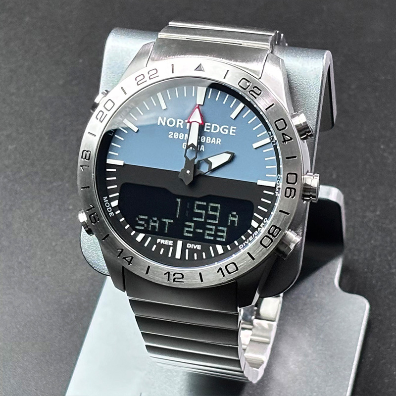 NORTH EDGE Herren-Taucheruhr,  – Altimeter Compass Watch Bewertung und Preis